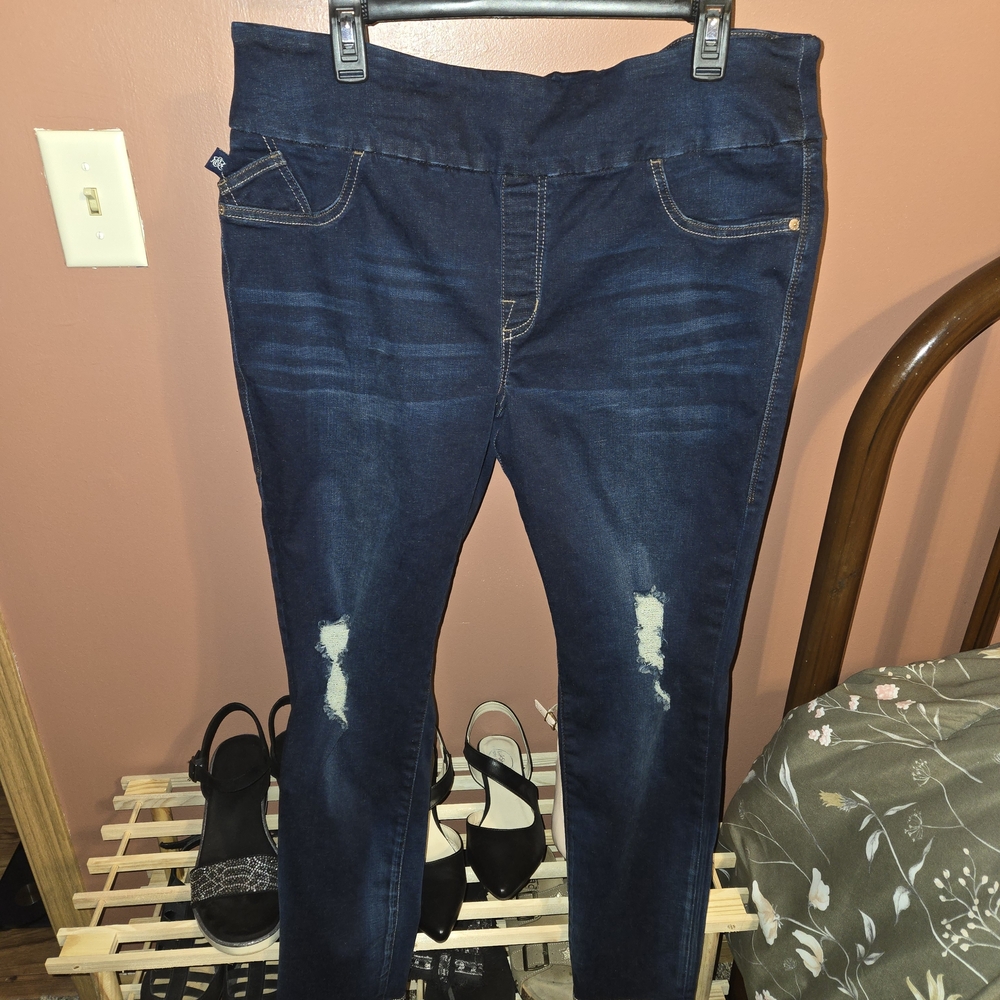 Rock & Republic Dark Blue Distressed Jeggings Pull On 18 S